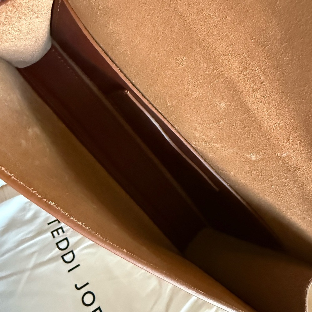 Teddi Joelle Signature Clutch and Card Holder in cognac - Picture 9 of 12